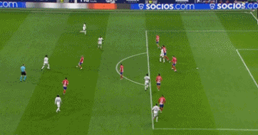 TA：拜仁因迪亚斯更具穿透力，红军逼抢强度因失去他而下降