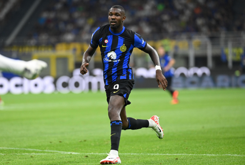 中击败费德 中击败费德